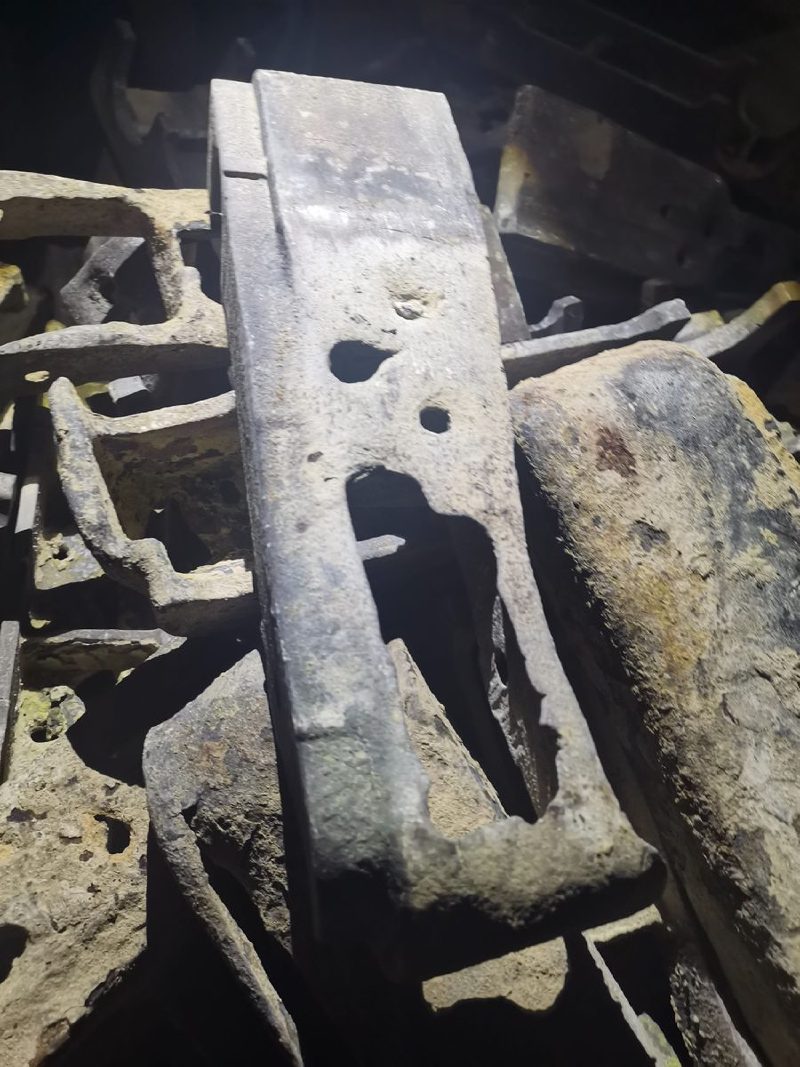 Mixing Grate Bars: Three Combinations and What Goes Wrong