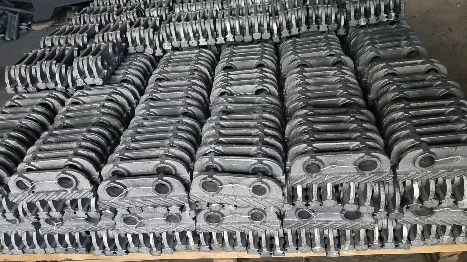High-Temperature Performance of RTSi5 Heat-Resistant Cast Iron Grate Bars